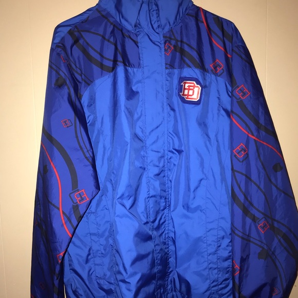 Li-Ning Windbreaker - Picture 1 of 4